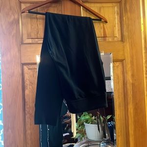 Under armour sweats size medium